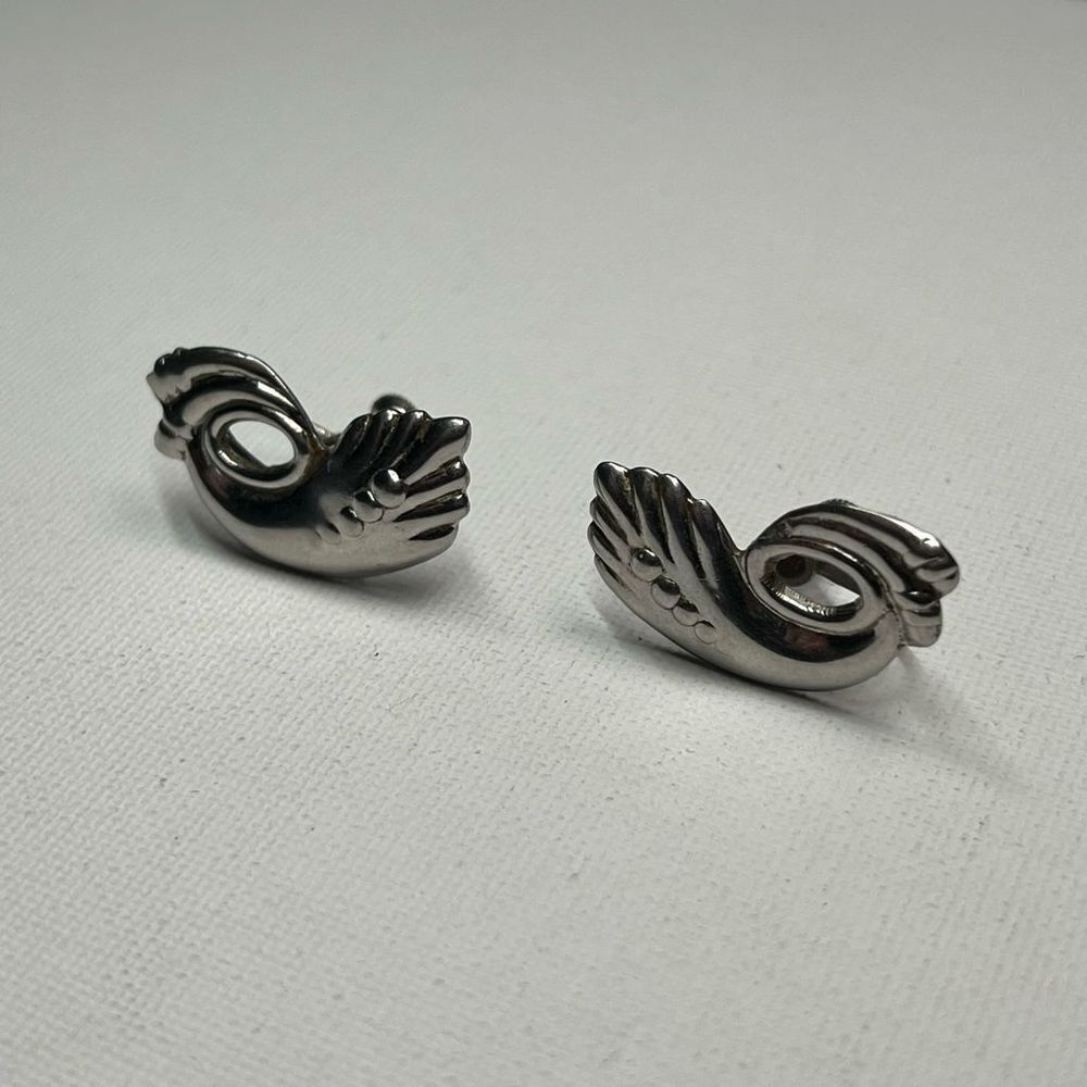 VINTAGE Silver Tone Winged Style Screwback Earrings